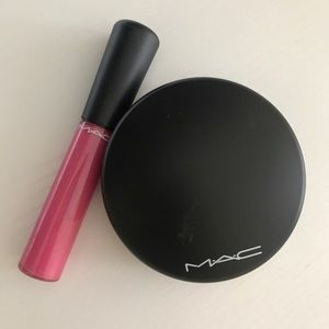 Brand new Mac Eyeshadow and Lip Gloss